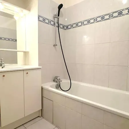 Splendide Pour 4 In Front Gare Flandres